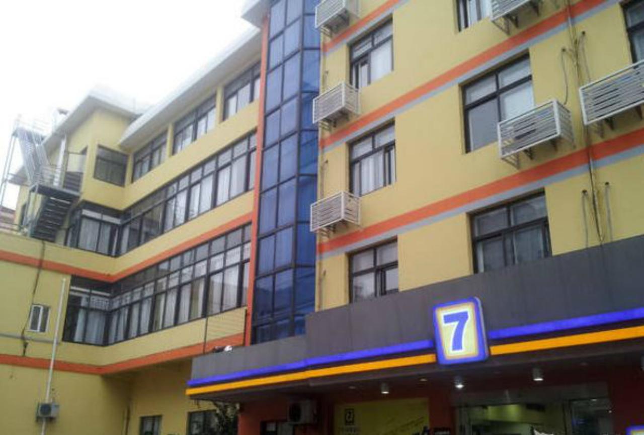 Hotel 7days Xinzhuang Subway Station Longzhimeng Plaza 2*